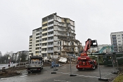 Das bisherige Wohnheim der Altenhilfe St. Jakob am Richtsberg ist bereits entkernt. Seit einigen Tagen läuft der Abriss des siebenstöckigen Gebäudes.