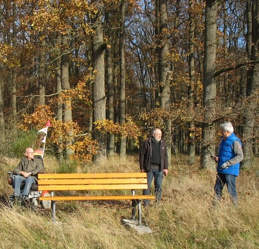 Bank vor der Lummersbach Blickrichtung Hermershausen Bank vor der Lummersbach Blickrichtung Hermershausen © Bernd Weimer