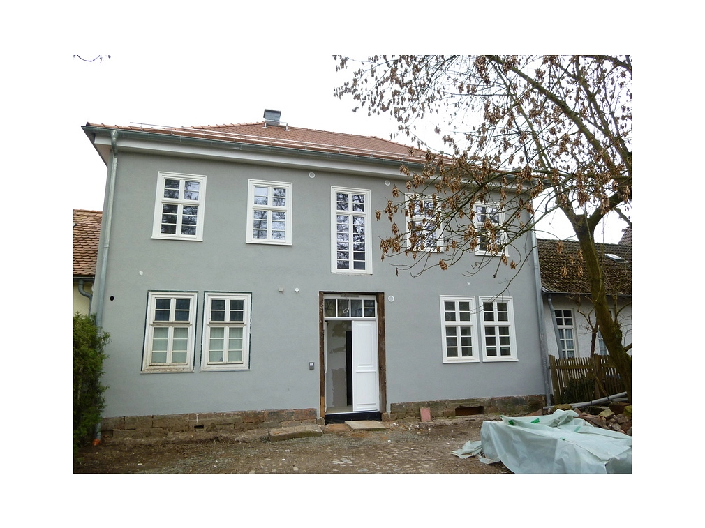 Bauprojekt Lingelgasse 13a Bauprojekt Lingelgasse 13a: substanzielle und energetische Sanierung im Einklang mit dem Denkmalschutz © Universitätsstadt Marburg
