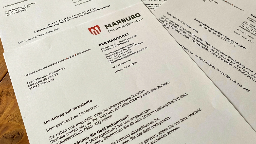 Ein Musterbescheid über einen Antrag auf Sozialhilfe.