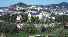 Blick auf Marburg mit Sicht auf das Schloss und die Elisabethkirche