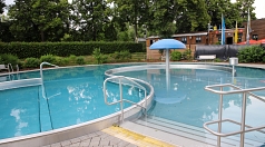 Das Freibad des AquaMar können Kinder und Jugendliche bis 16 Jahren auch in diesen Sommerferien wieder kostenfrei besuchen.