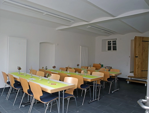 Der neue Innenraum bietet Platz für gemeinsame Spieleabende, Familienfeste oder geselliges Beisammensein bei Kaffee und Kuchen.&nbsp;&copy;&nbsp;Stefanie Ingwersen, Stadt Marburg