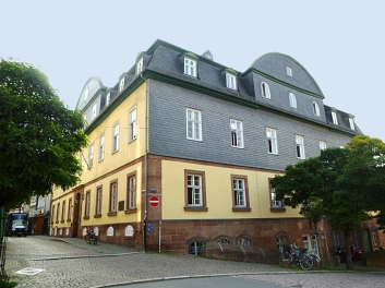 Ansicht Dienstgebäude vom Fachbereich Planen, Bauen, Umwelt in der Barfüßerstraße 11&nbsp;&copy;&nbsp;Universitätsstadt Marburg