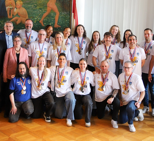 Empfang BC Marburg 2026 Es ist eine Sportmannschaft im Rathaus der Stadt Marburg zu sehen.