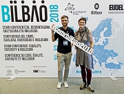 Laura Griese und Janis Loewe auf der Konferenz des Rates der Gemeinden und Regionen Europas in Bilbao in Spanien.