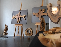 Kreative Holzarbeiten im Marburger „VielRAUM“ © Stefanie Ingwersen, Stadt Marburg