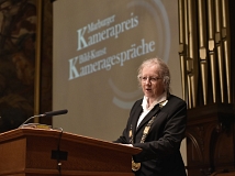 Die Präsidentin der Philipps-Universität Marburg, Prof. Dr. Katharina Krause, hob die Bedeutung des Kamerapreises auch für Forschung und Lehre hervor.