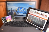 Smartphone, Tablet und Laptop mit unterschiedlichen Känalen, auf denen Jugendförderung und Jugendbildungswerk "unterwegs" ist. © Universitätsstadt Marburg