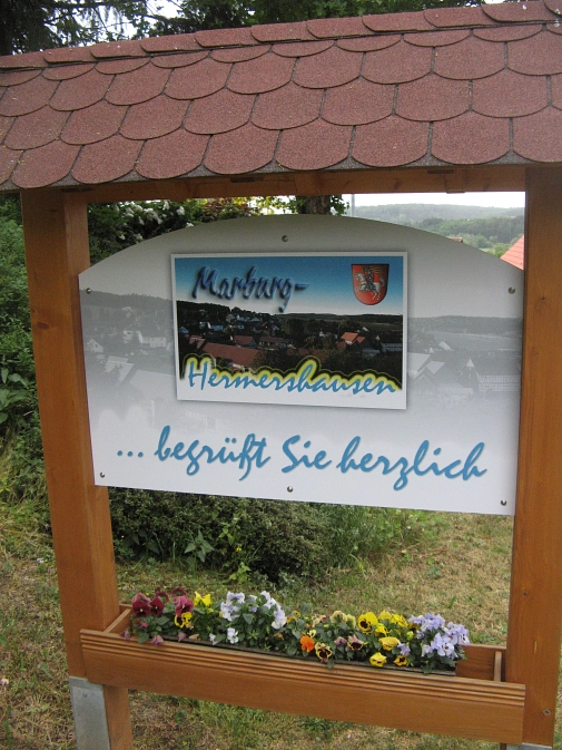 Ortseingangsschild Hermershausen_Begrüßung&nbsp;&copy;&nbsp;Hubert Detriche