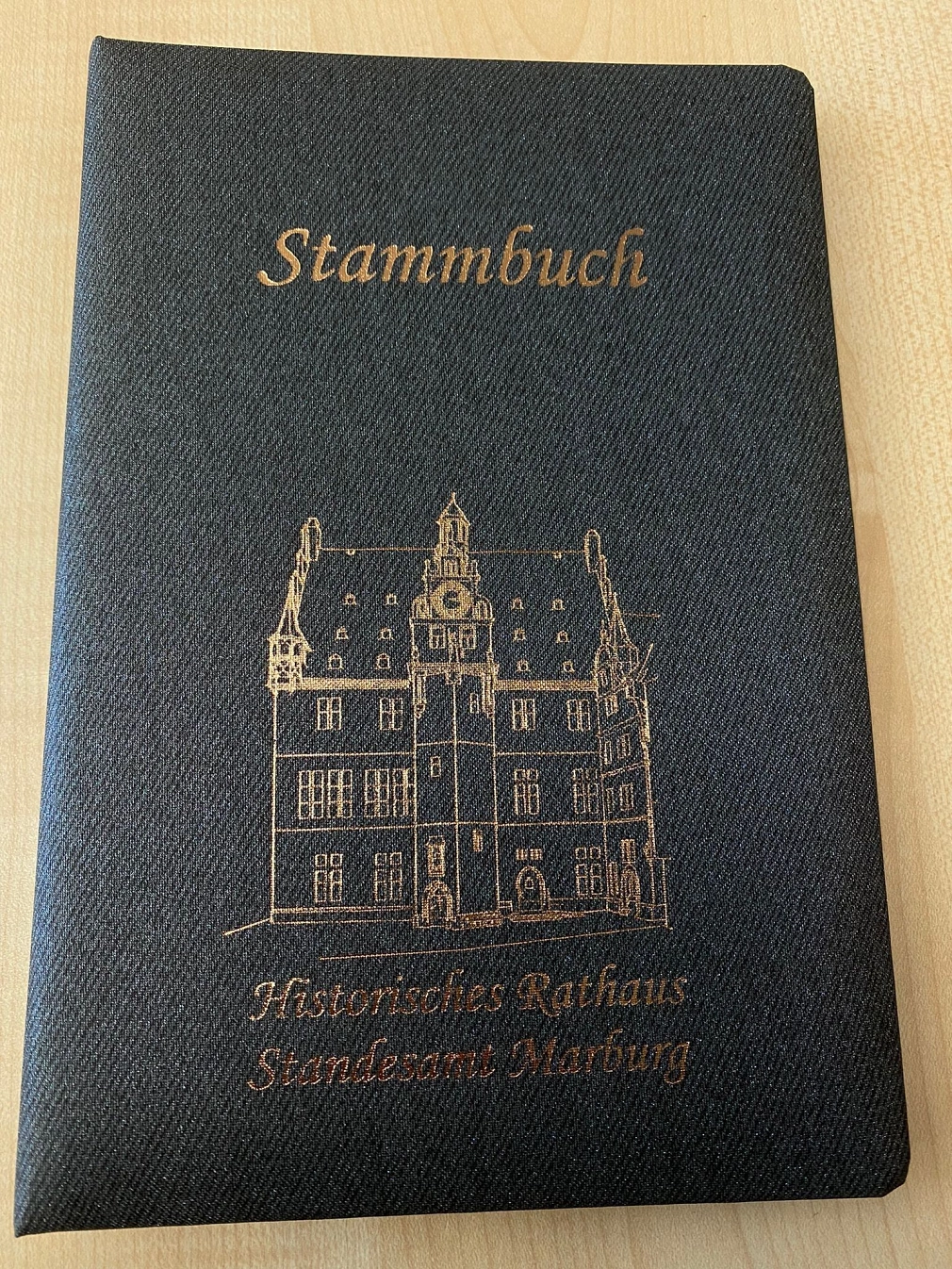 Rathaus Kaja 32,00 Euro