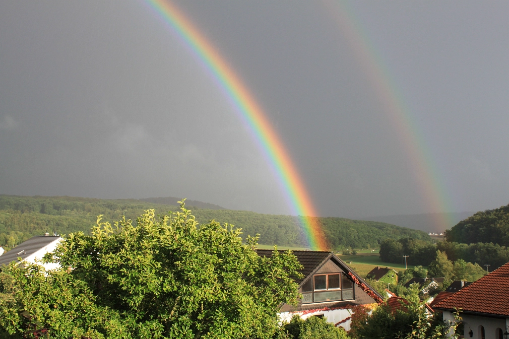 Regenbogen über Haddamshausen