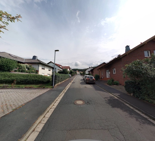 Eine Straße in Michelbach ist zu sehen.