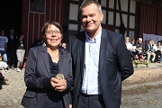 Für ihre herausragenden Verdienste um die Allgemeinheit erhielt Petra Opitz aus den Händen von Oberbürgermeister Dr. Thomas Spies das Historische Stadtsiegel.