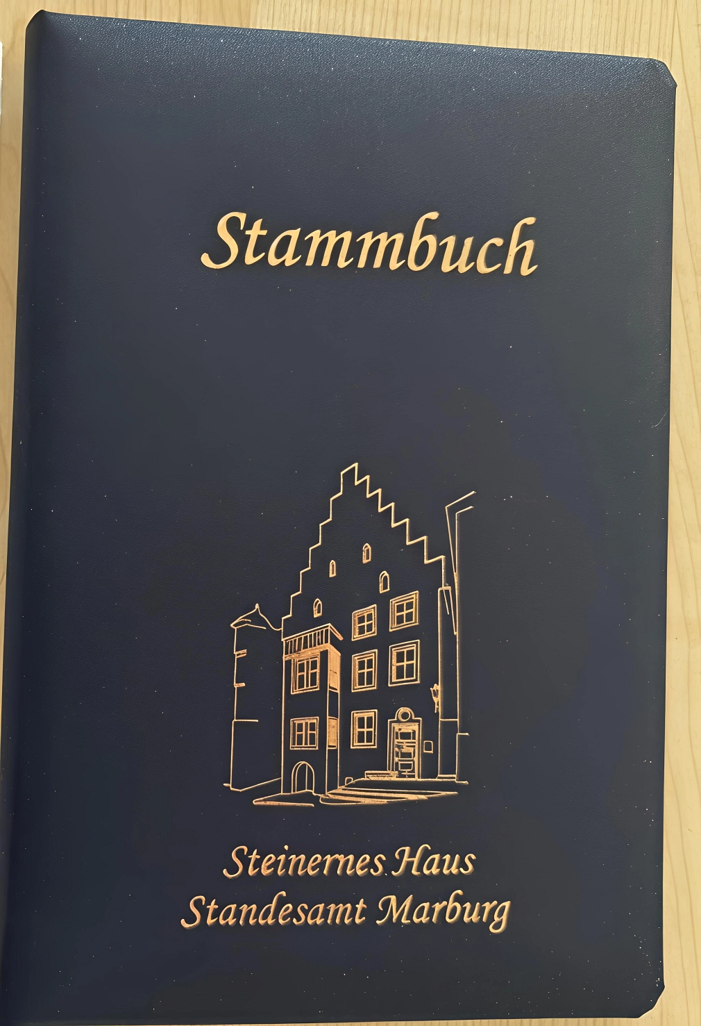 Steinernes Haus Lene matt dunkelblau 33,00 Euro