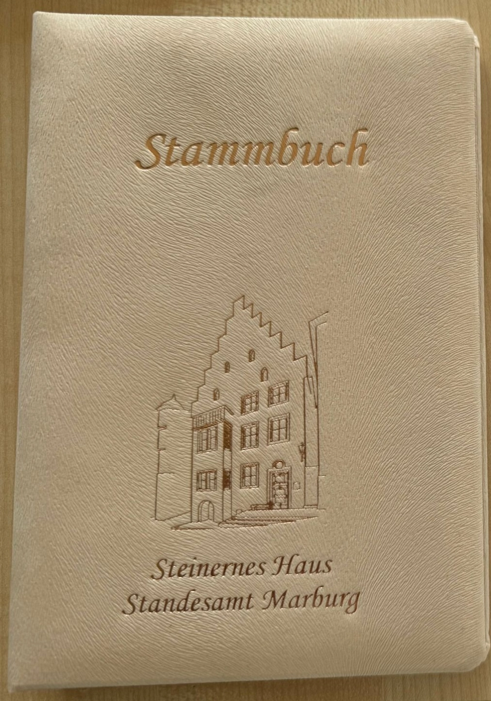 Steinernes Haus Magnus beige 33,00 Euro