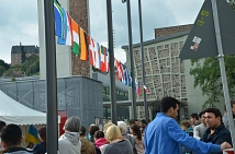 Menschen aus 140 Nationen leben in Marburg friedlich und im Austausch zusammen - das war auch beim Fest zum 3. Oktober spürbar.