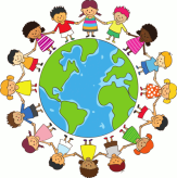 Das Logo zeigt die Erdkugel, die von Kindern verschiedener Herkunft umkreist wird. Die Kinder halten sich an den Händen. © Universitätsstadt Marburg